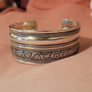 Beutiful 925 Solid Silver Bracelet